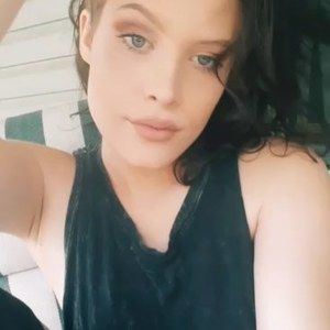 Meet your Posher, Breanna